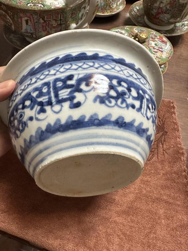 古玩陶瓷清中期青花夔龍紋香爐拍賣,當前價格1250元