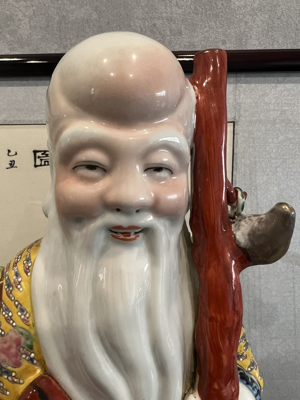 古玩陶瓷粉彩塑像拍賣,當前價格40000元