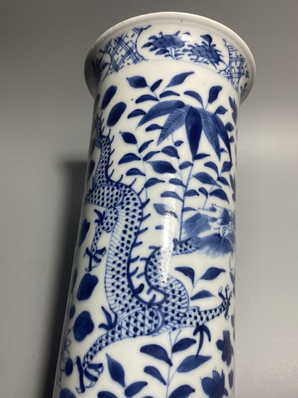古玩陶瓷青花龍穿牡丹花卉紋花觚箭筒瓶拍賣(mài),當(dāng)前價(jià)格5880元