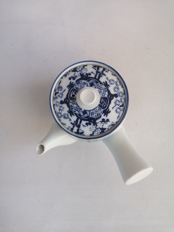古玩陶瓷松竹梅 青花側把壺拍賣,當前價格260元