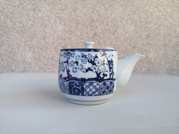 古玩陶瓷松竹梅 青花側把壺拍賣,當前價格260元