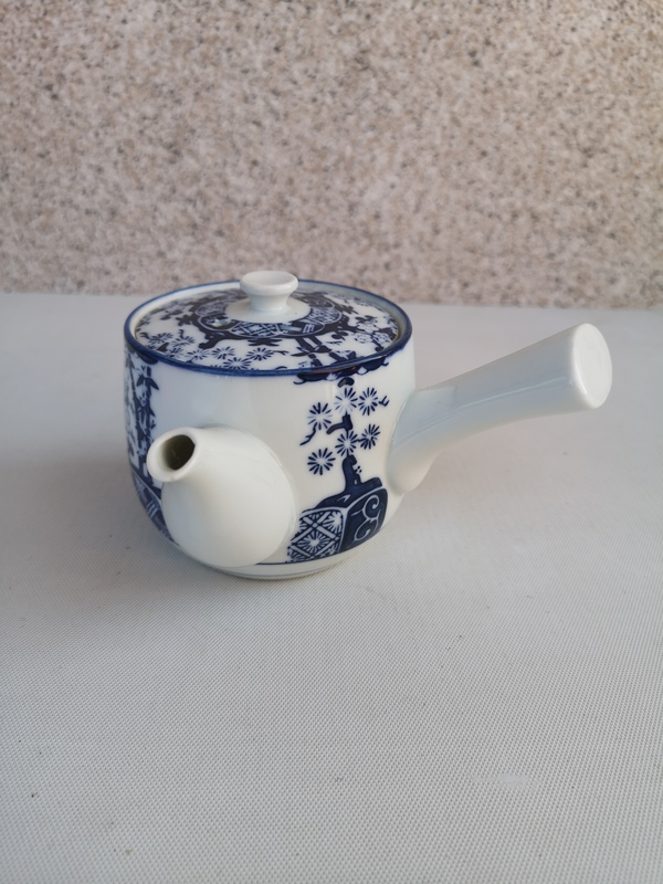 古玩陶瓷松竹梅 青花側把壺拍賣,當前價格260元