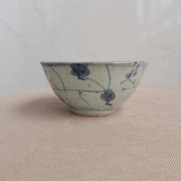 古玩陶瓷青花靈芝紋碗拍賣,當前價格0元