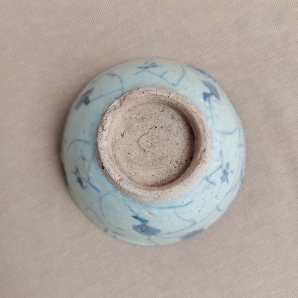 古玩陶瓷青花靈芝紋碗拍賣,當前價格0元