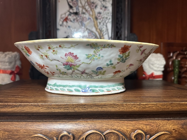 古玩陶瓷道光粉彩十二花神荷葉貢盤拍賣,當前價格12500元