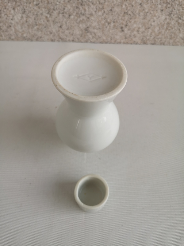 古玩陶瓷白釉梅瓶拍賣,當前價格168元