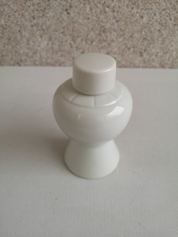 古玩陶瓷白釉梅瓶拍賣,當前價格168元