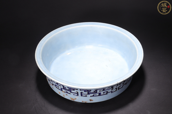 古玩陶瓷清乾隆 天藍釉青花夔龍紋折沿洗(官家重器)拍賣,當(dāng)前價格13000元