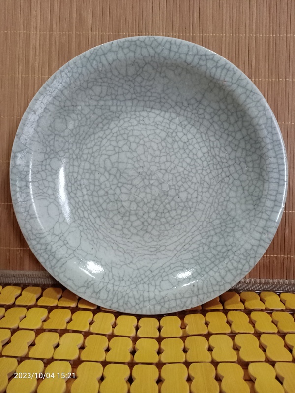 古玩陶瓷明代哥釉盤拍賣,當前價格888元