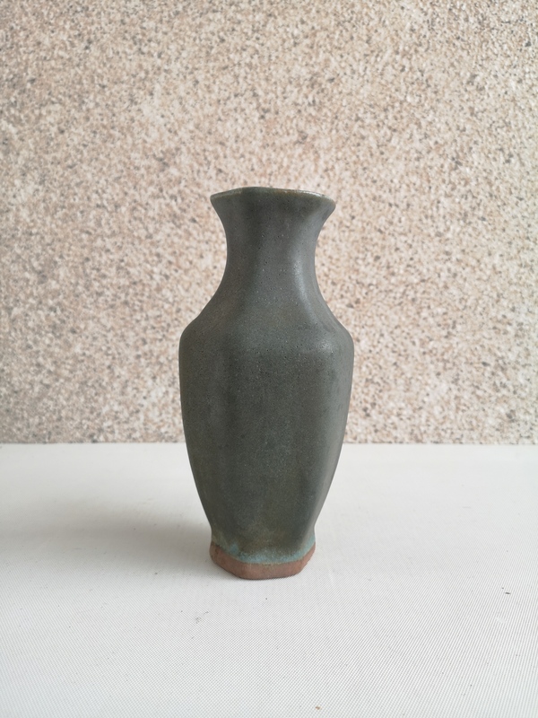 古玩陶瓷鈞釉六方瓶拍賣,當前價格398元