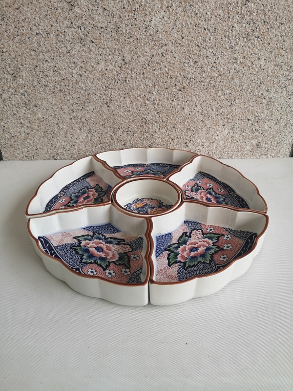 古玩陶瓷花卉紋六攢盤拍賣,當前價格480元