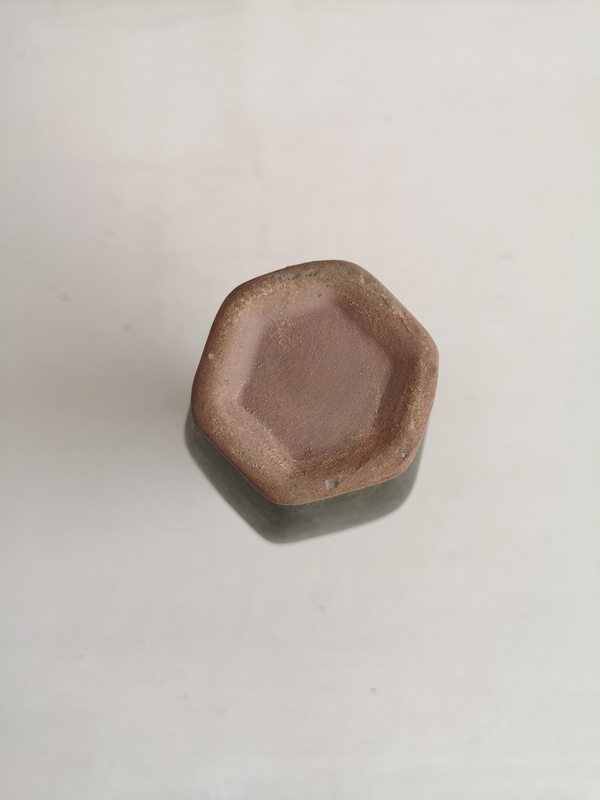 古玩陶瓷鈞釉六方瓶拍賣,當前價格398元