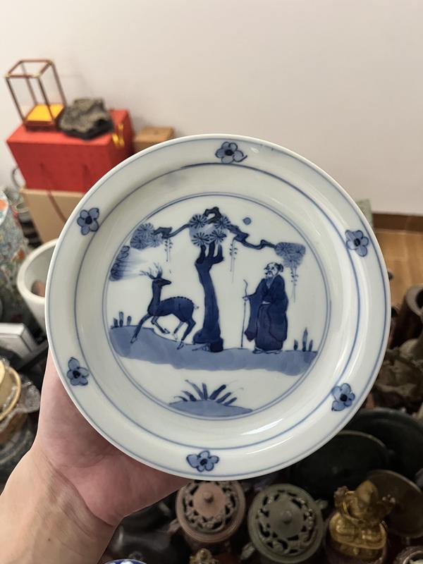 古玩陶瓷晚清人物松鹿紋青花盤拍賣,當前價格1399元