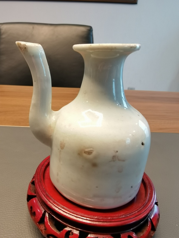 古玩陶瓷支丁燒白釉酒壺拍賣,當(dāng)前價(jià)格150元