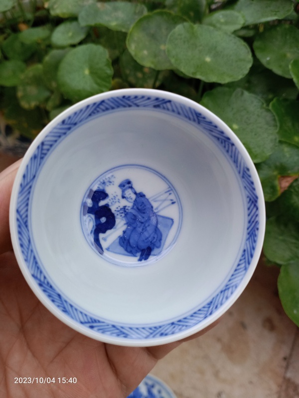 古玩陶瓷青花人物杯碟拍賣,當前價格0元