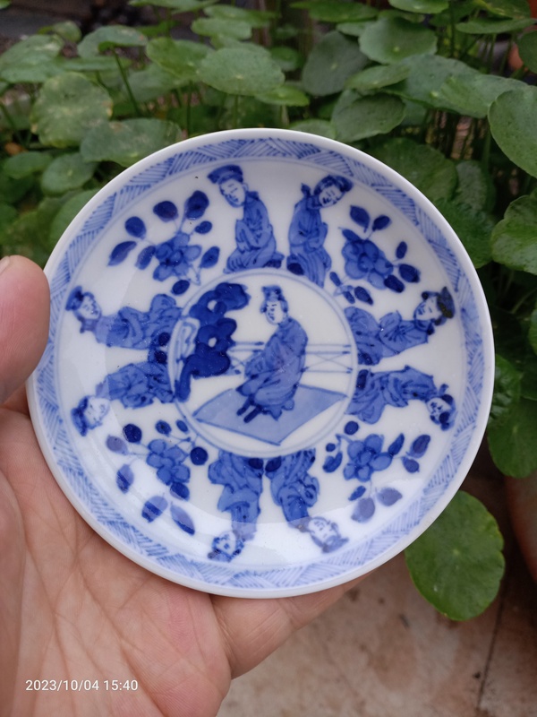 古玩陶瓷青花人物杯碟拍賣,當前價格0元