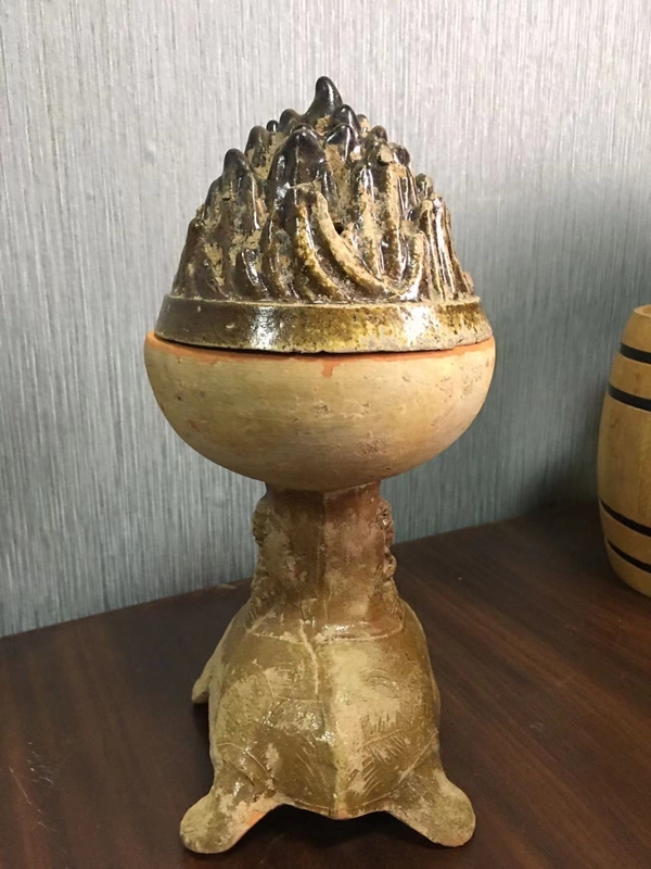 古玩陶瓷秦·龜熏拍賣,當前價格99999元