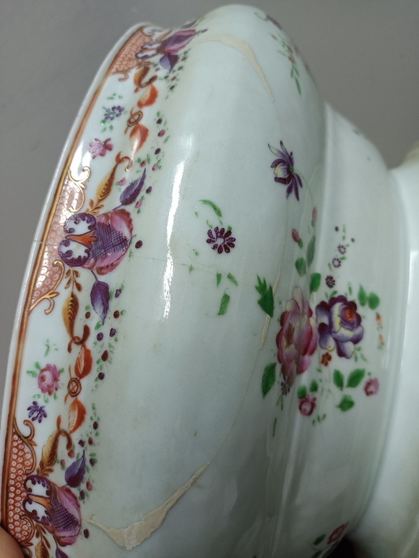 古玩陶瓷花卉紋描金大蓋盆拍賣,當(dāng)前價格4688元