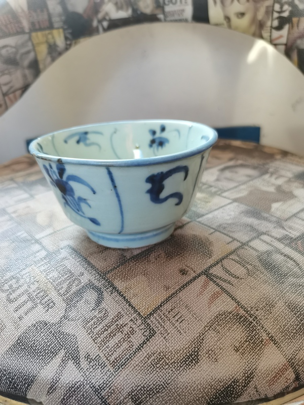 古玩陶瓷清代清早期青花花卉紋杯拍賣,當前價格1599元