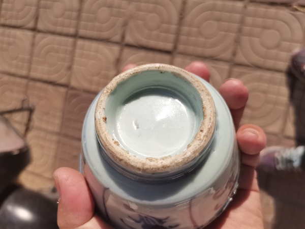 古玩陶瓷清代清早期青花花卉紋杯拍賣,當前價格1599元
