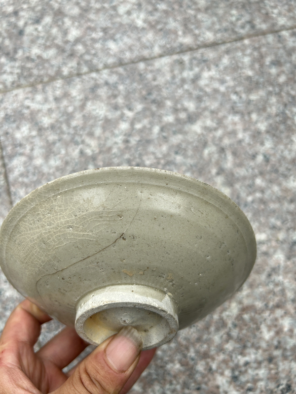 古玩陶瓷元代 青白釉篦劃花卉紋折沿盤拍賣,當前價格222元