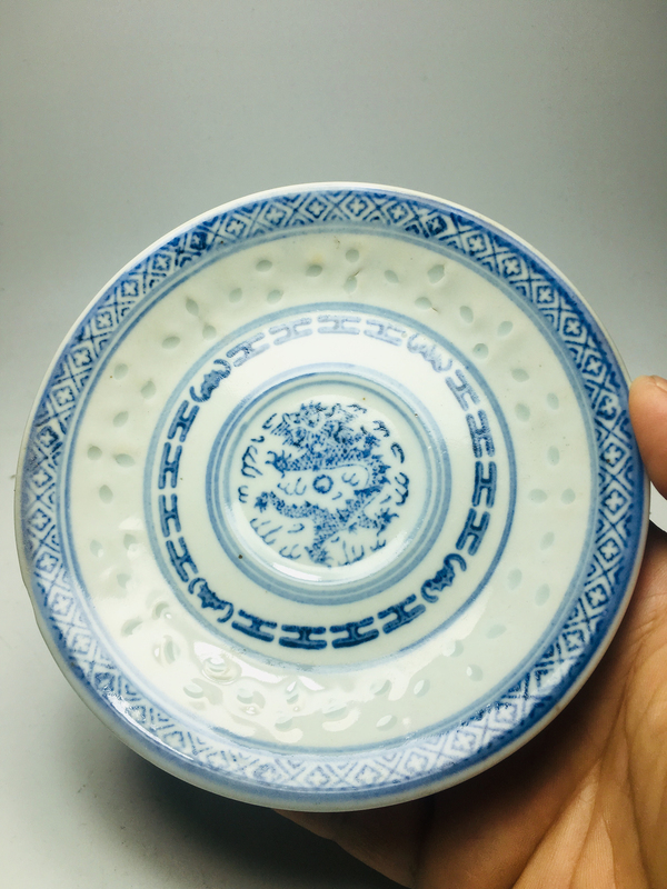 古玩陶瓷青花龍紋玲瓏盤一對拍賣,當前價格188元