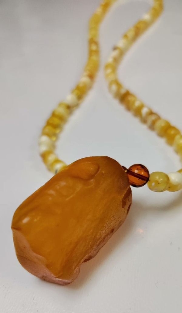古玩玉器天然蜜蠟拍賣,當前價格2866元