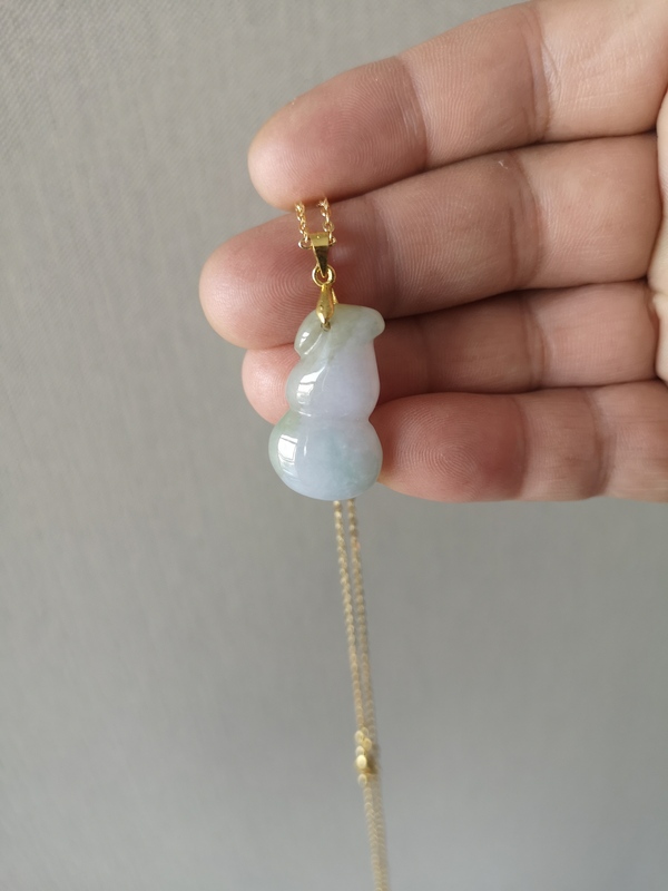 古玩玉器天然翡翠“葫蘆”掛件拍賣,當前價格260元