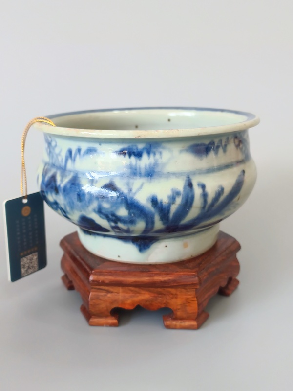 古玩陶瓷康熙青花香爐拍賣,當(dāng)前價(jià)格580元