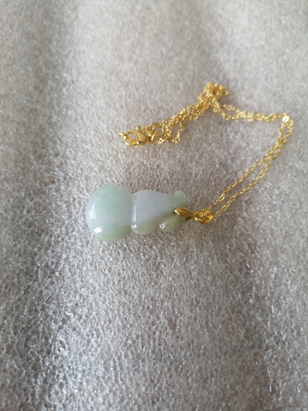 古玩玉器天然翡翠“葫蘆”掛件拍賣,當前價格260元