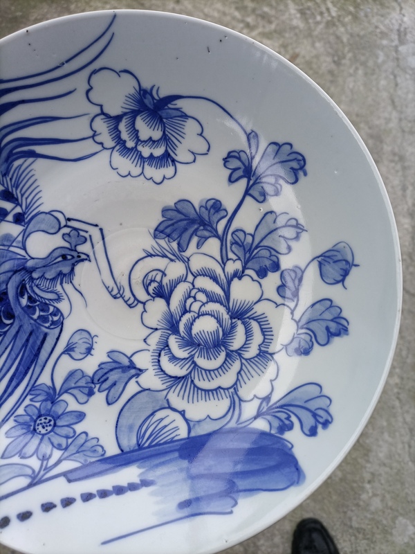 古玩陶瓷清早雍乾時期鳳穿牡丹紋青花盤拍賣,當前價格14000元