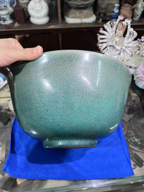 古玩陶瓷【超大器型·孔雀藍】哥釉撇口大碗拍賣,當前價格11500元