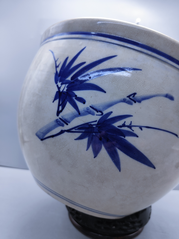 古玩陶瓷青花雙馬紋馬蹄尊拍賣,當前價格8600元