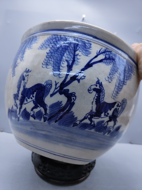 古玩陶瓷青花雙馬紋馬蹄尊拍賣,當前價格8600元