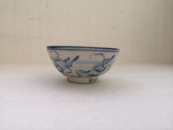 古玩陶瓷磁州窯青花碗拍賣,當前價格680元