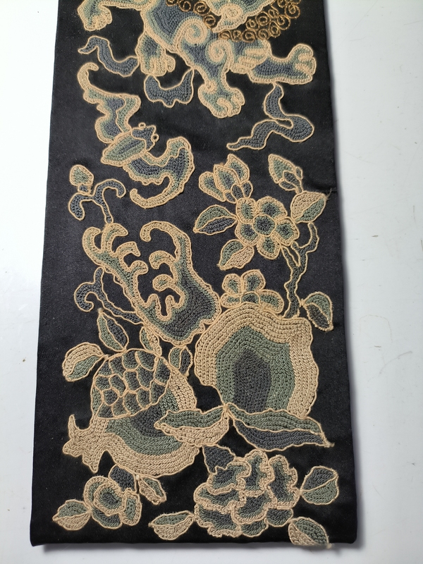 古玩雜項繡  繡品  補子    刺繡  緙絲  獅子  書房陳設(shè)拍賣，當(dāng)前價格2580元