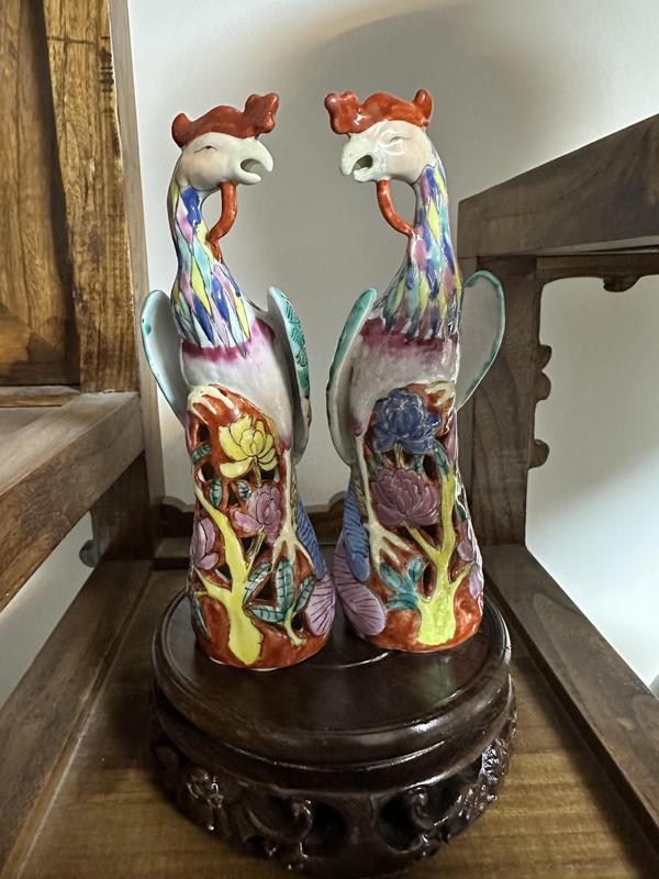 古玩陶瓷金生盛粉彩鳳凰塑像拍賣,當(dāng)前價(jià)格15800元