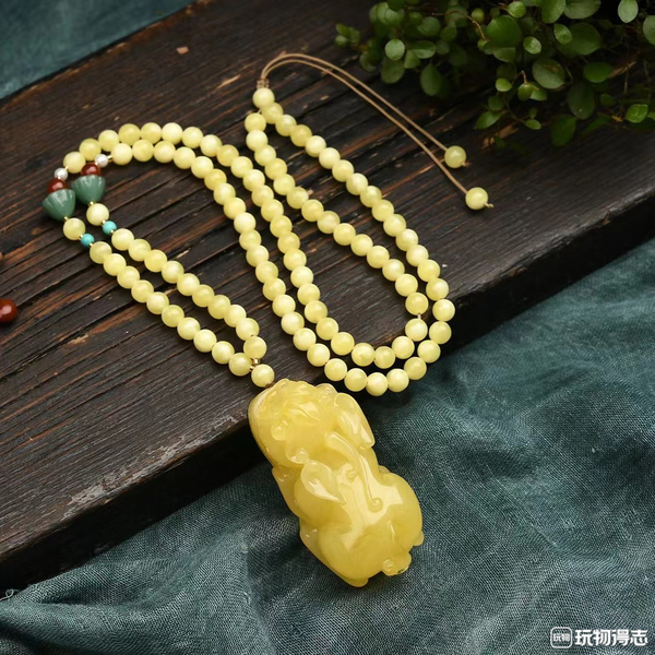 古玩雜項(xiàng)蜜蠟拍賣(mài)，當(dāng)前價(jià)格1500元