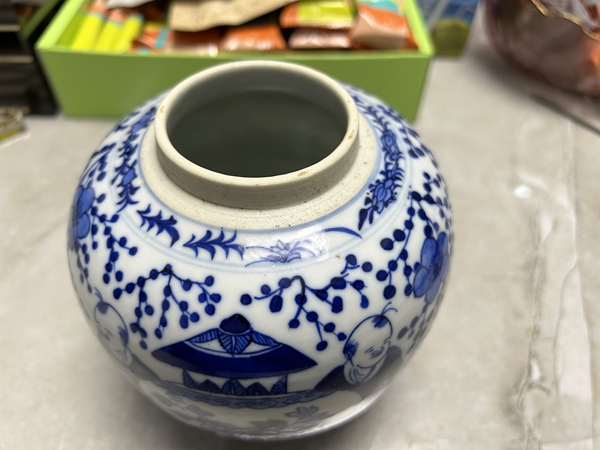 古玩陶瓷喜報平安青花罐拍賣,當前價格2000元
