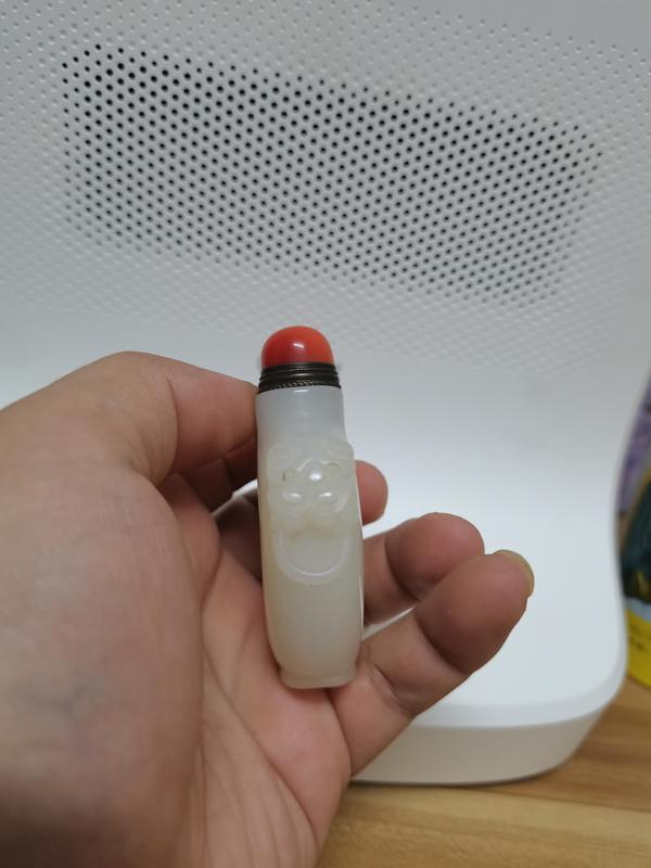 古玩玉器和田玉獸耳銜環鼻煙壺拍賣,當前價格2633元