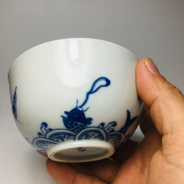 古玩陶瓷(精品收藏級)青花魚化龍紋墩式碗拍賣,當前價格5888元