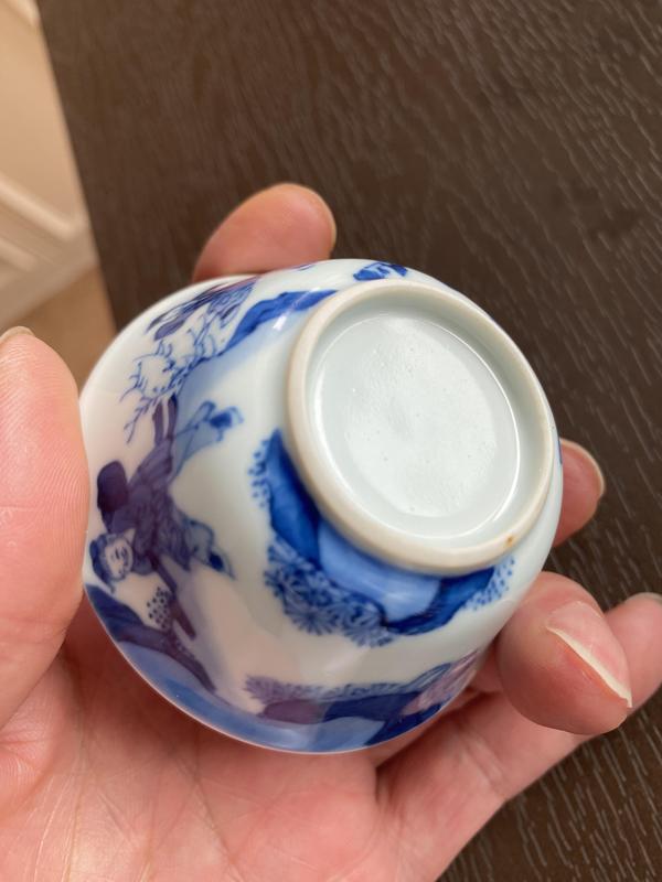 古玩陶瓷人物紋青花杯盤(pán)拍賣(mài)，當(dāng)前價(jià)格4200元