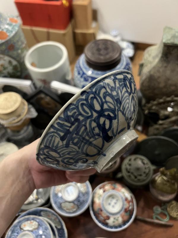 古玩陶瓷清代花間囍字紋青花碗拍賣,當前價格199元