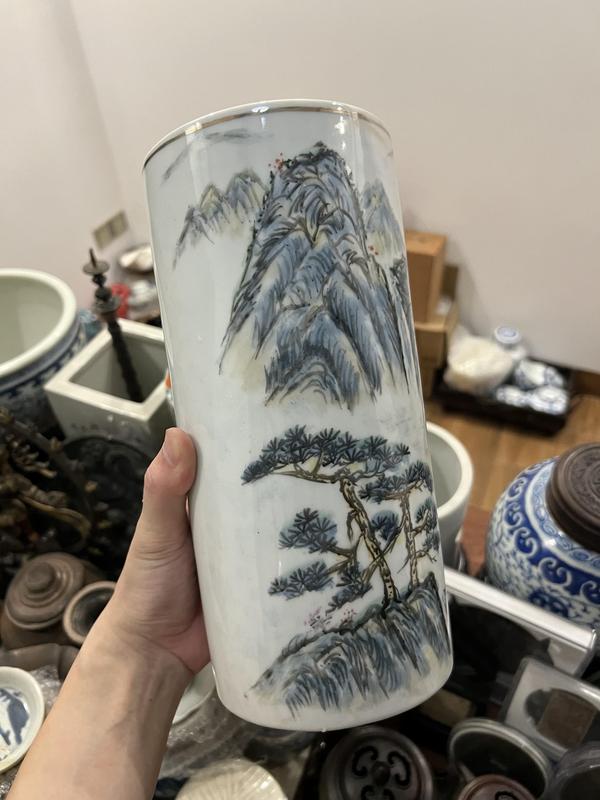 古玩陶瓷山水紋帽筒拍賣,當前價格399元