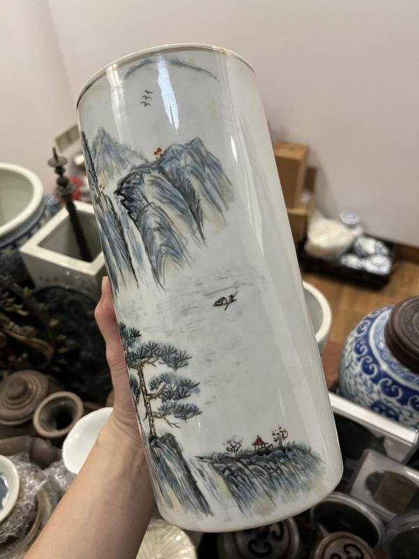 古玩陶瓷山水紋帽筒拍賣,當前價格399元