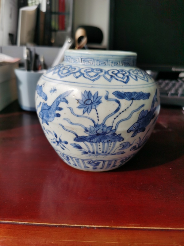 古玩陶瓷明中期青花魚藻紋罐拍賣,當前價格85000元