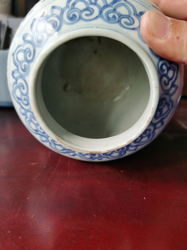 古玩陶瓷明中期青花魚藻紋罐拍賣,當前價格85000元
