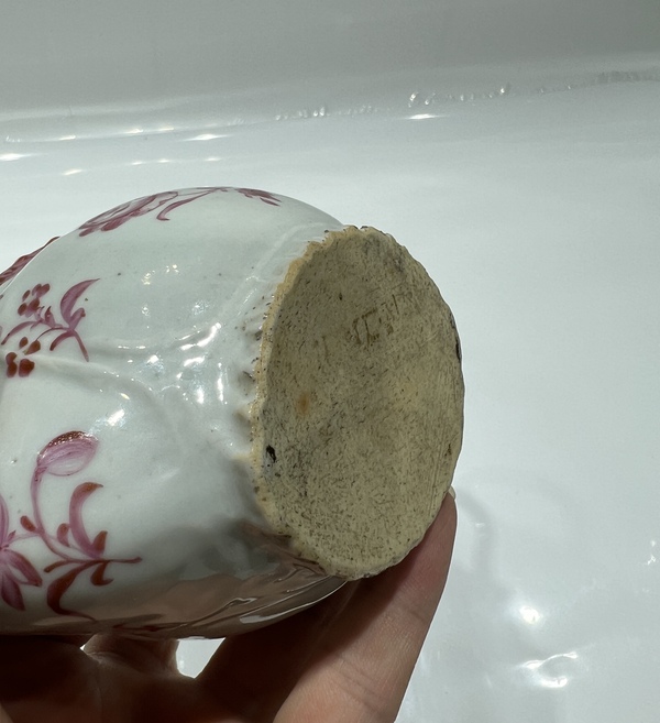 古玩陶瓷胭脂紅彩折枝花卉爵杯拍賣,當前價格1600元