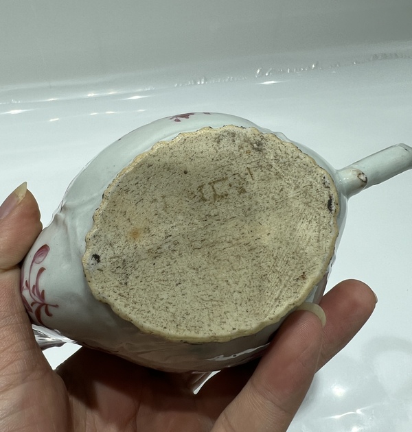 古玩陶瓷胭脂紅彩折枝花卉爵杯拍賣,當前價格1600元