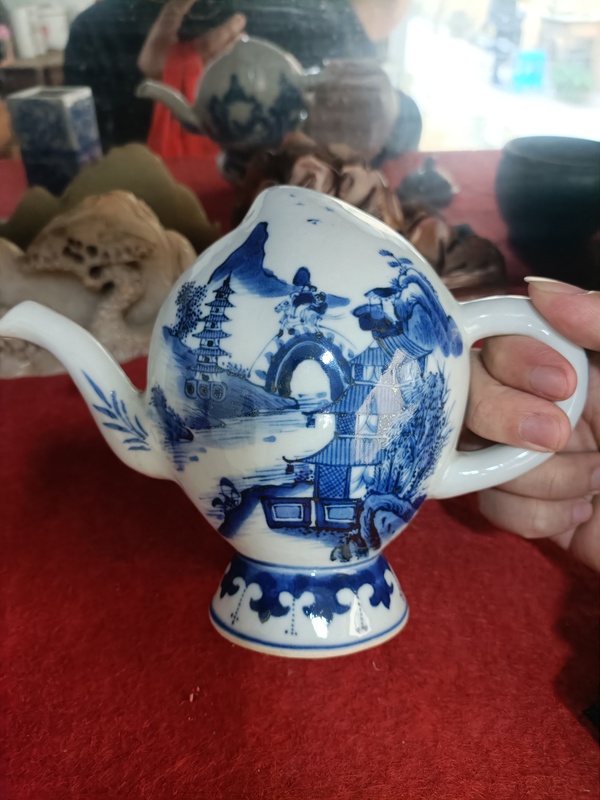 古玩陶瓷青花倒流壺拍賣,當前價格13888元